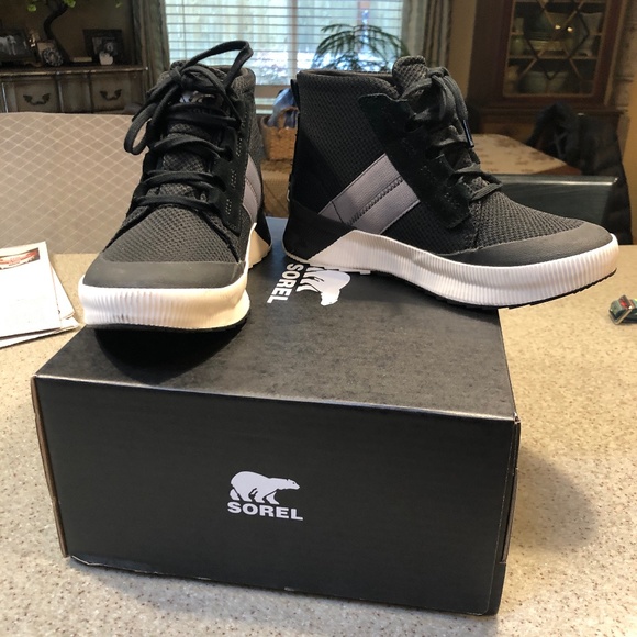 Shoes - Picture 1 of 5